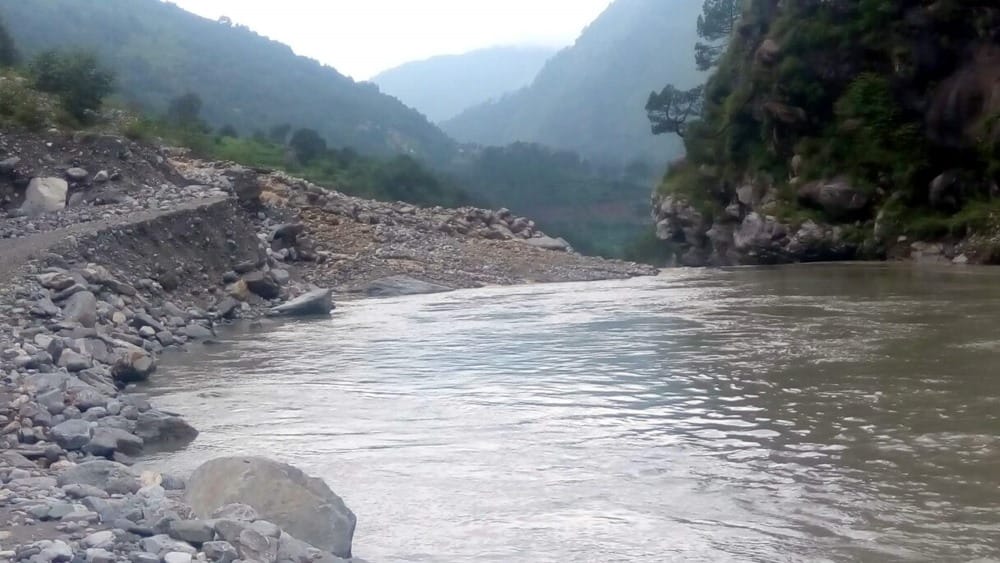 lake make in yamuna river may be cause of flood 