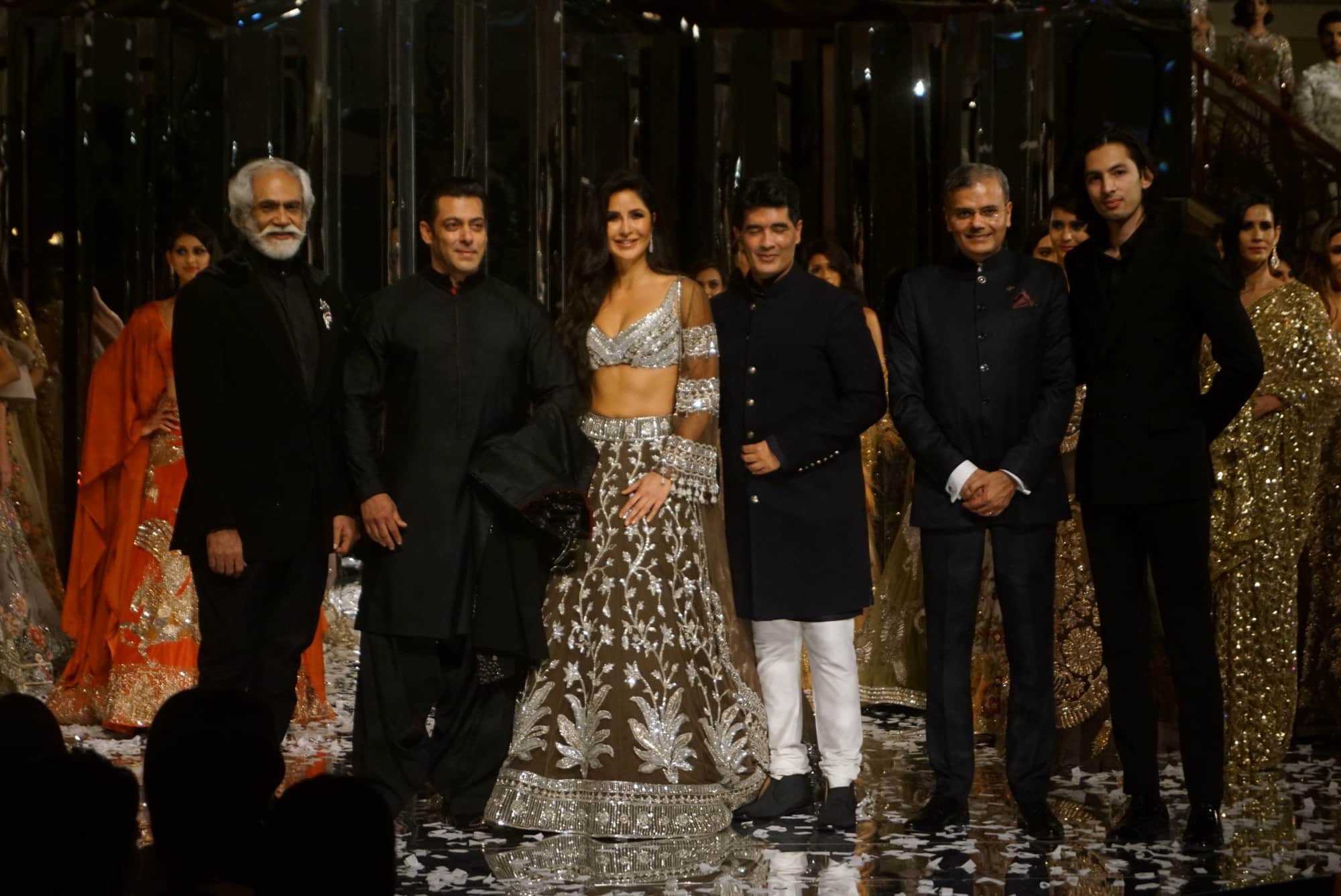 Salman Khan ignored Priyanka Chopra mother Madhu Chopra in Manish Malhotra show 