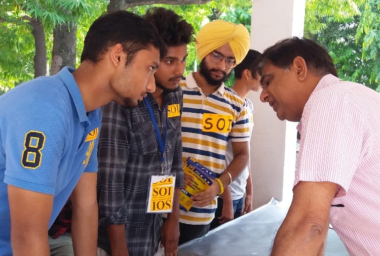 tudent Union help desk targeted Student new voters