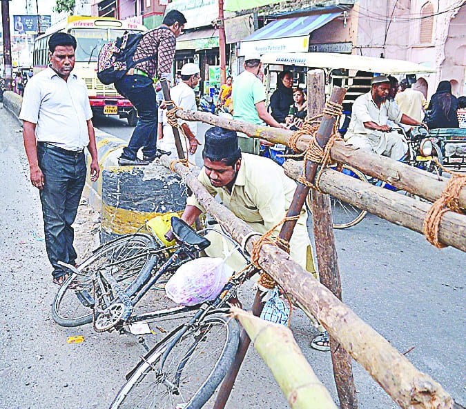 kaavar yaatra me laga sarkaari