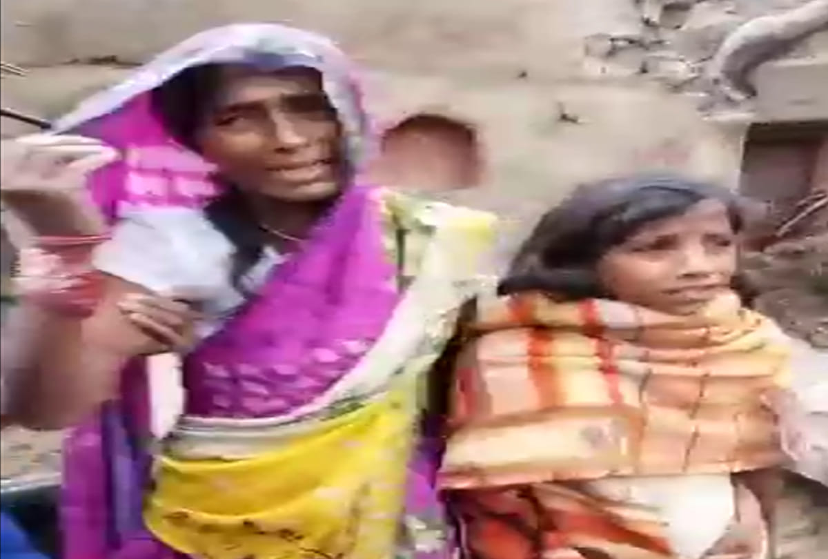 death due to collapse of raw house in Fatehpur 