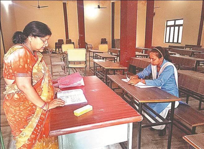  Tech of Sanskrit: One who is studying, a teaching teacher