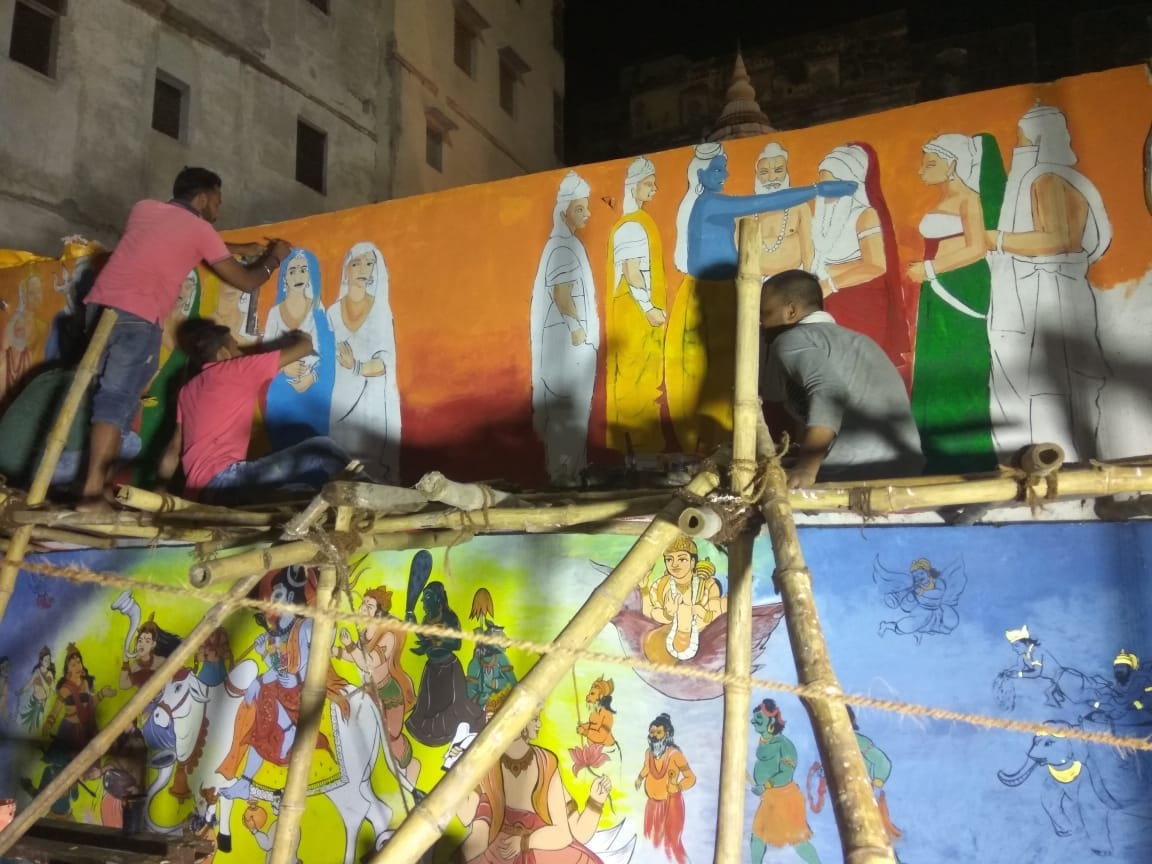 Kashi vishwanath temple decorated by wall painting