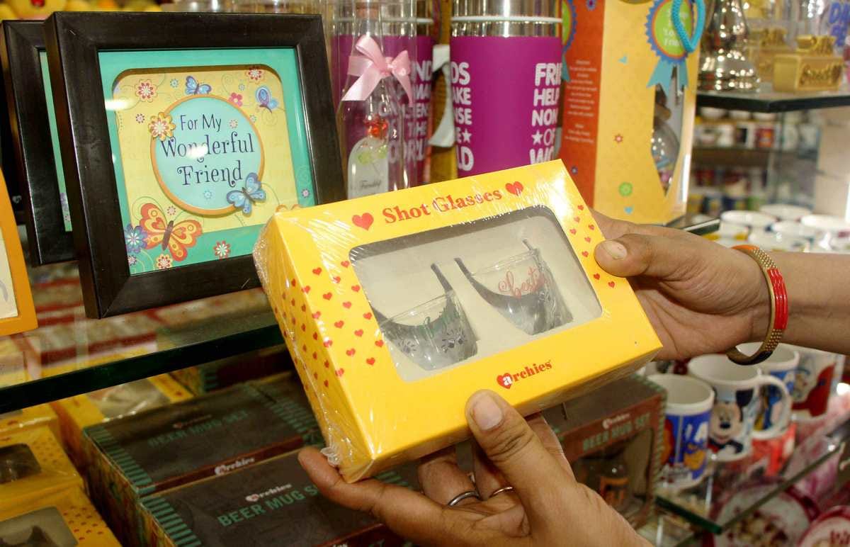 friendship day: gifts ideas in low budget