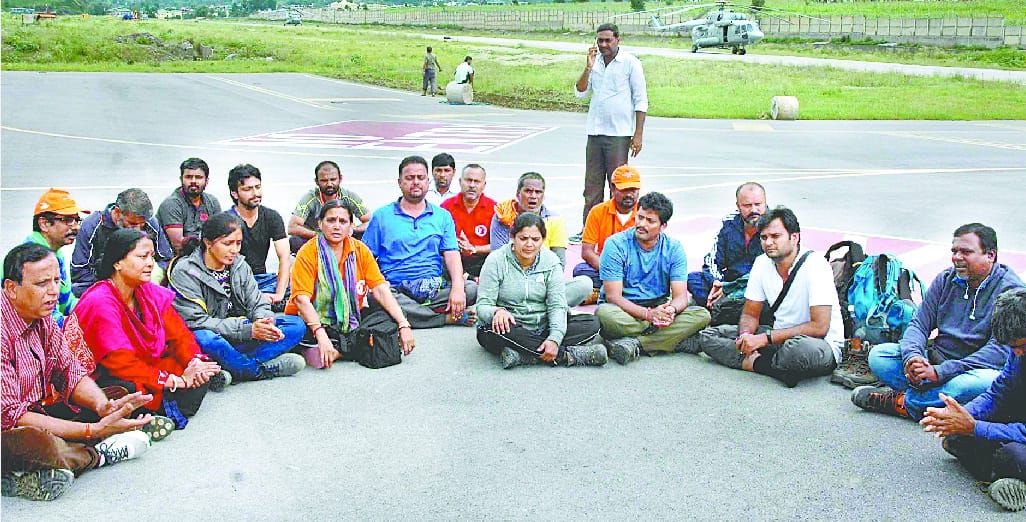 Kailash passes by the passengers