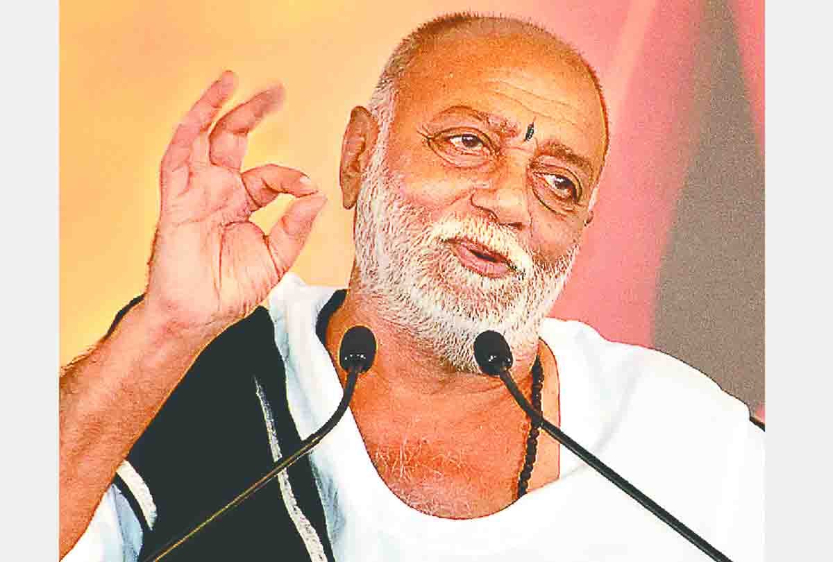 Morari Bapu statement about youth 