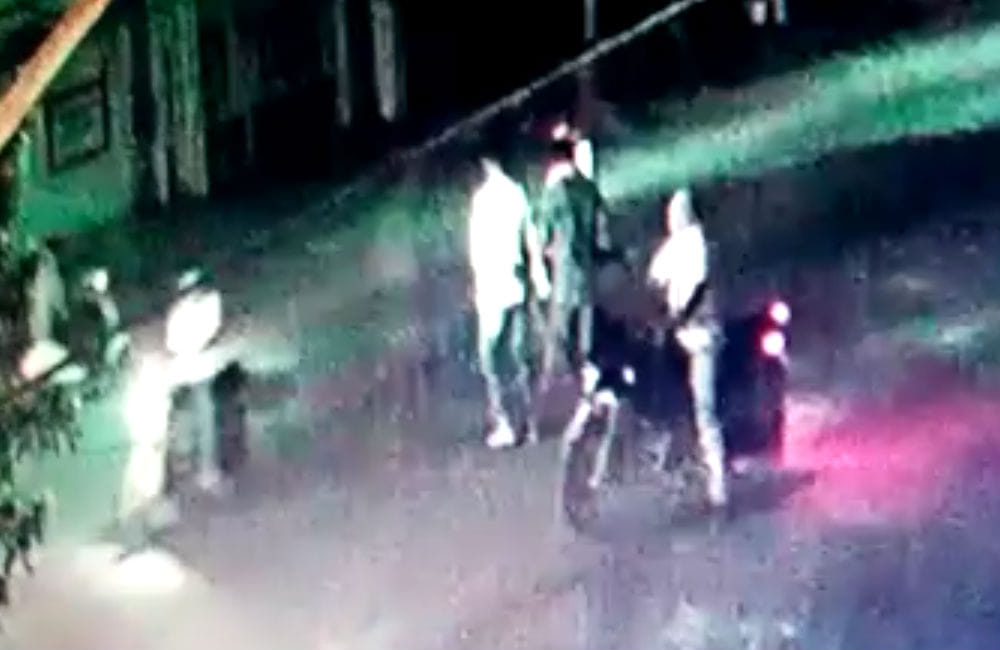 Robbers looted man on the road in mainpuri
