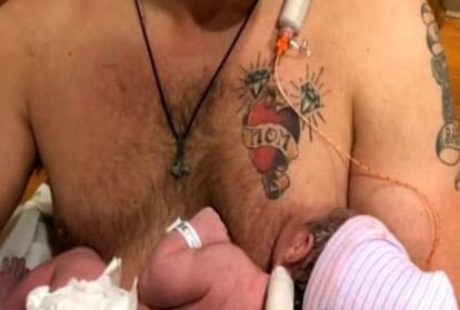 World Breastfeeding Week 2018 First Breast feeding Man Used This Technique In Wisconsin USA