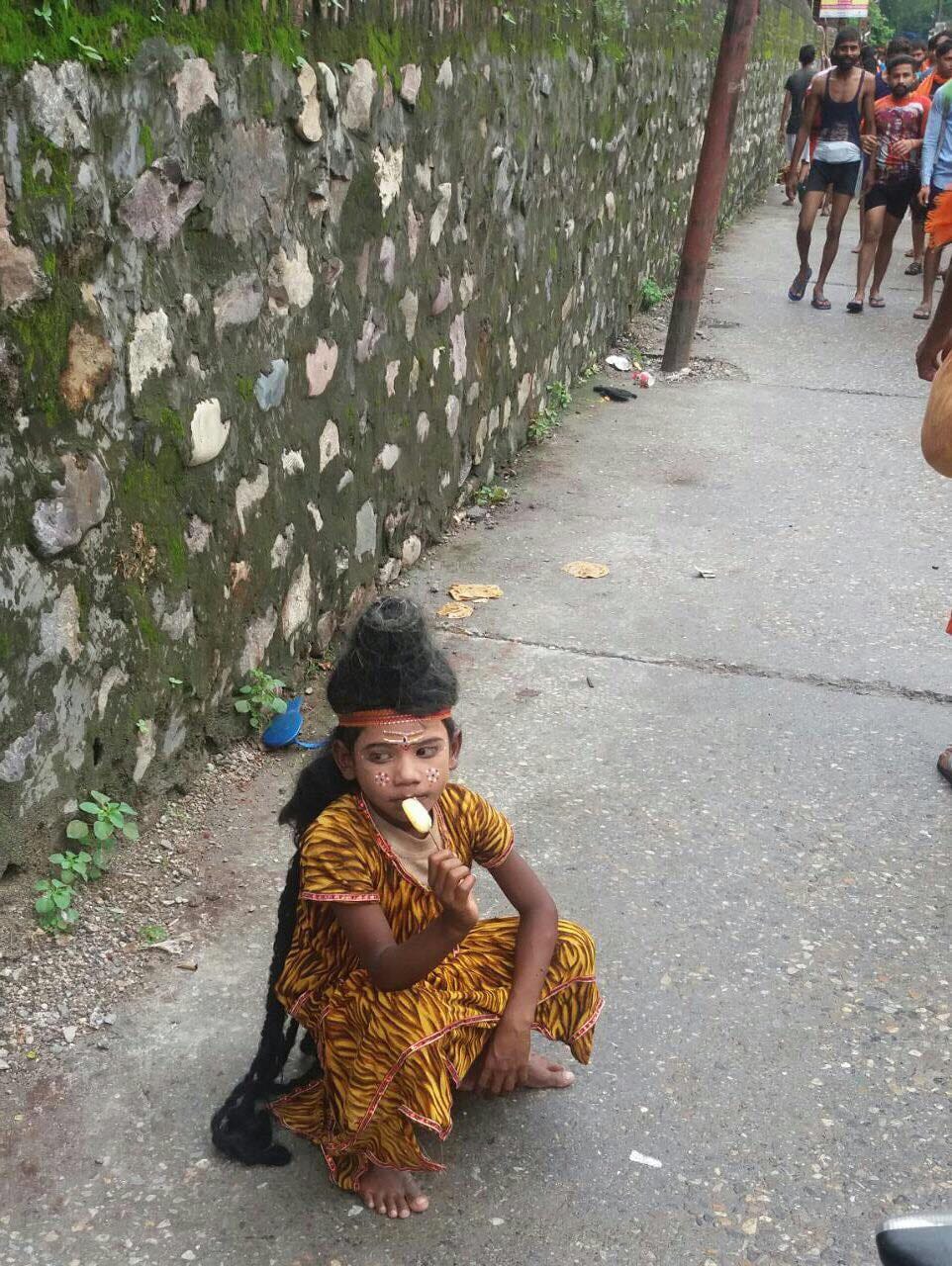 more than 8 lacs devotee does Jalabhishek in this shiva temple