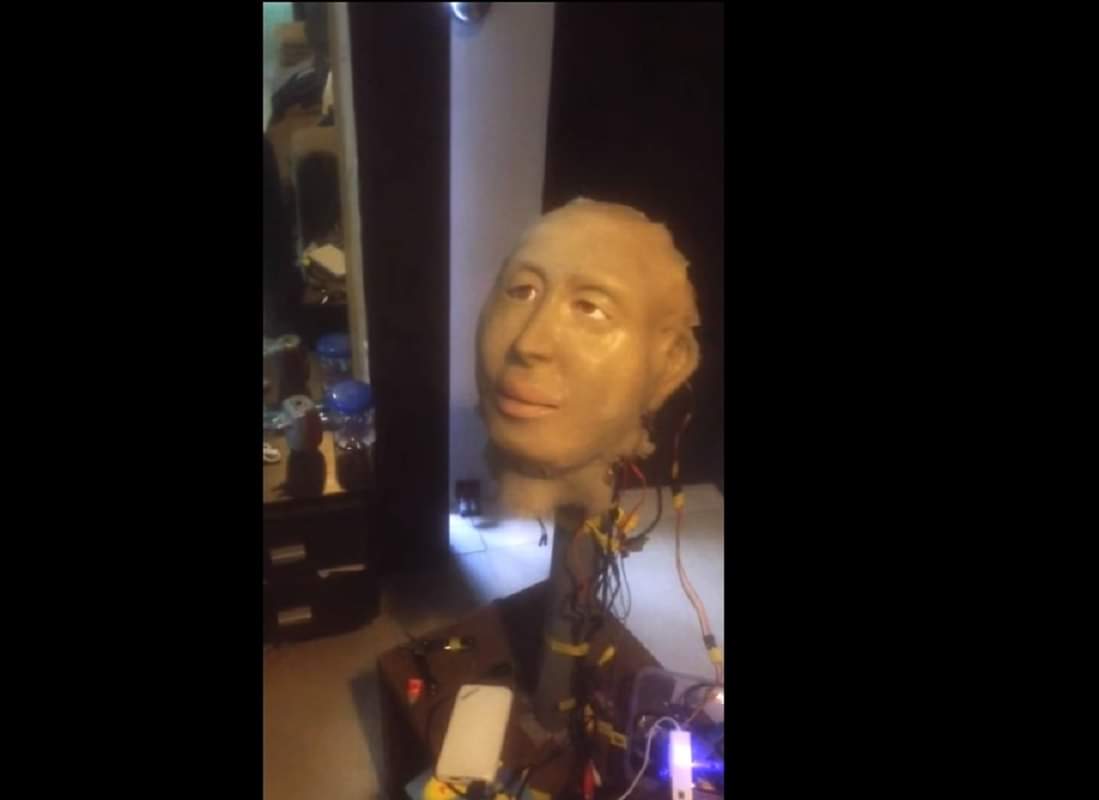 Ranjit srivastava developed Humanoid Robot Rashmi which speaks Hindi, Bhojpuri, marathi and English