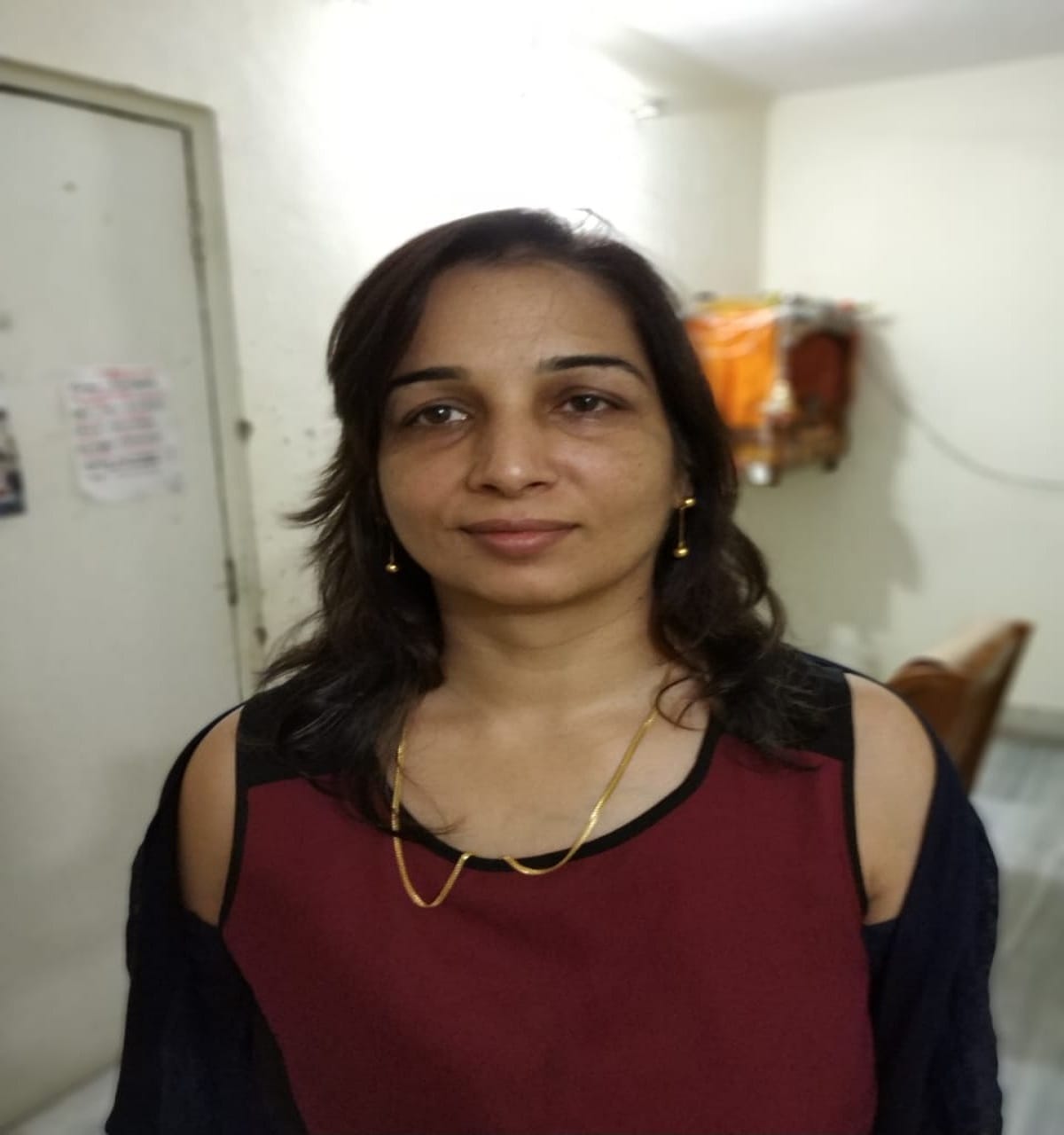 Saloni arora taken in police custody from Mumbai In senior journalist Kalpesh Yagnik Suicide Case