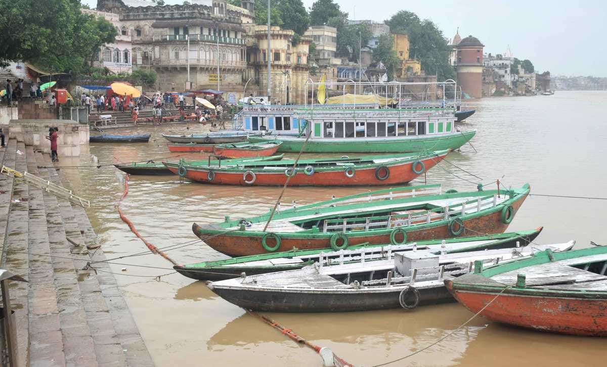 Varanasi ganga water level near danger mark