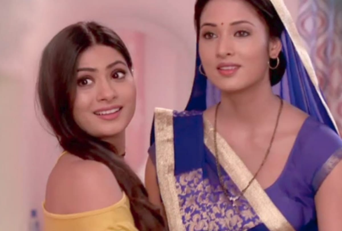 New twist in Yeh Hai Mohabbatein Ishita Bhalla may die 