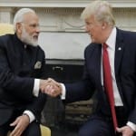 संसार के सबसे ताक़तवर राष्ट्रपति अपनी दूसरी पारी के लिए अब भारत की ओर ताक रहे हैं।