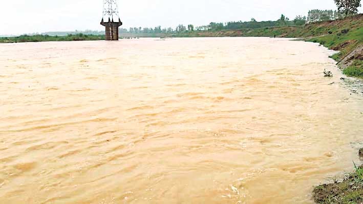 water inceases inkosi river due to heavy rain