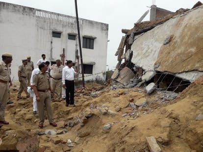 Two-storey building collapses in Mainpuri, Uttar Pradesh, two death