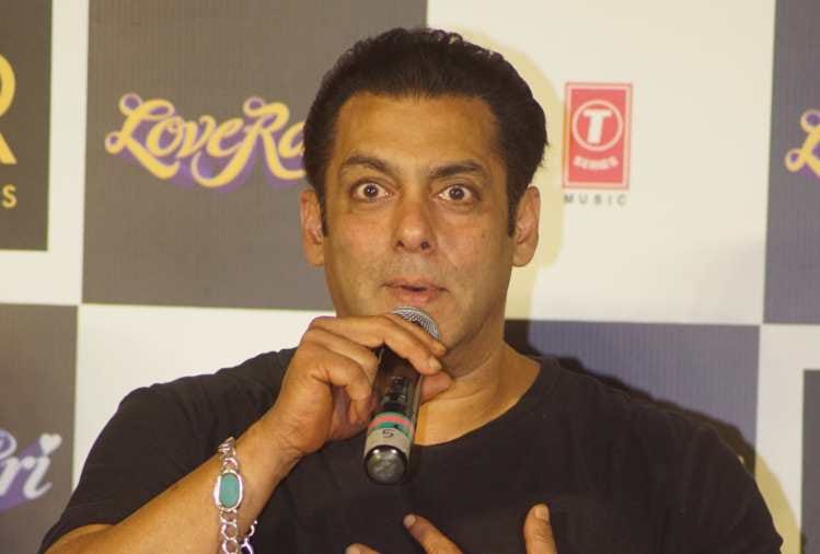 salman khan speak up about amitabh bachchan struggle days and his flop films