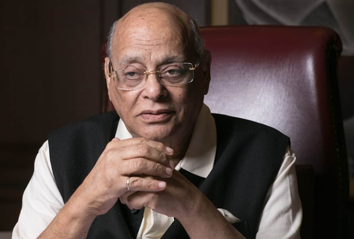 know all details about shweta bachchan Father in law rajan nanda