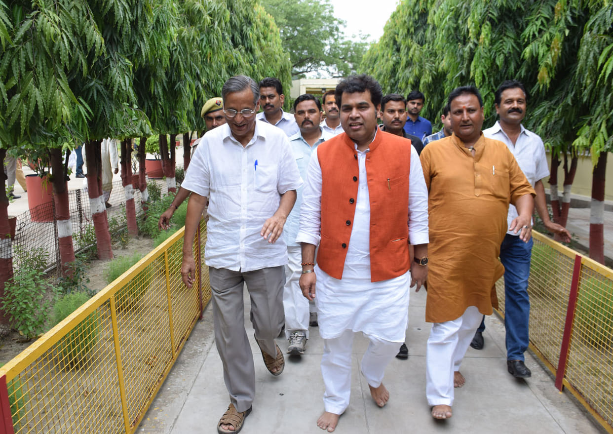 जाम से मुक्ति दिलाने को यमुना किनारे सड़क बनाएगी सरकार