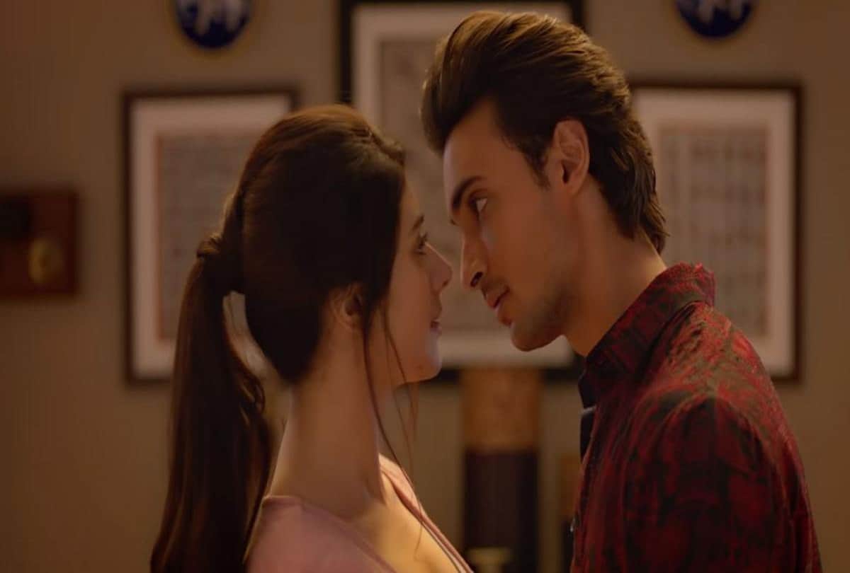 loveratri trailer release event journalist ask about salman khans dream girl