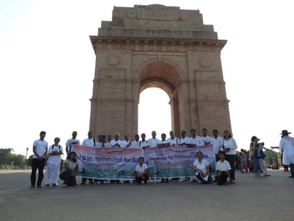 Sadanand took inspiration from illness of mother, created international yoga organisation