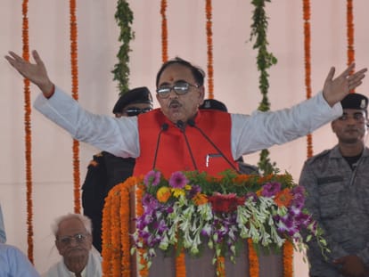 Mahendra nath pandey get success in showing power at home