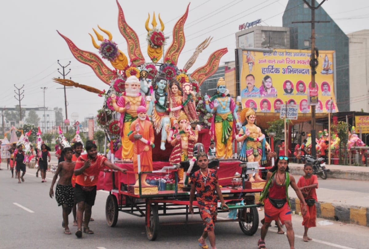 Kavad yatra saveral looks of lord Shiva seen on highway see in photos
