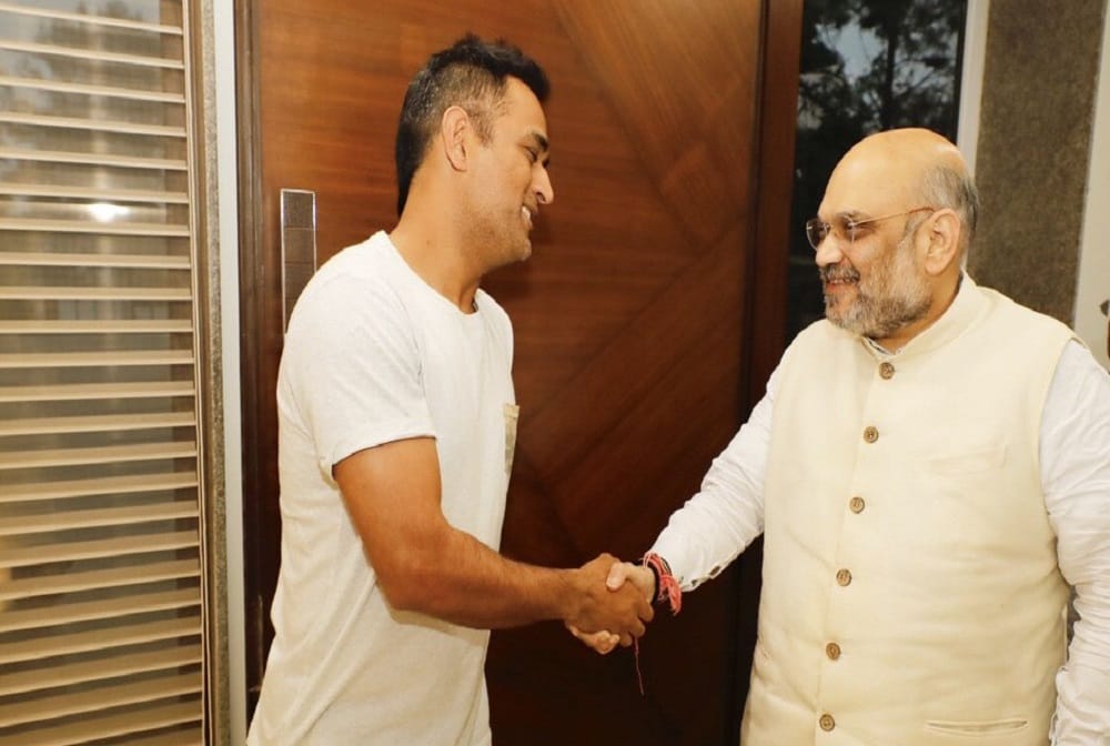 Truth behind dhoni's contesting election from BJP