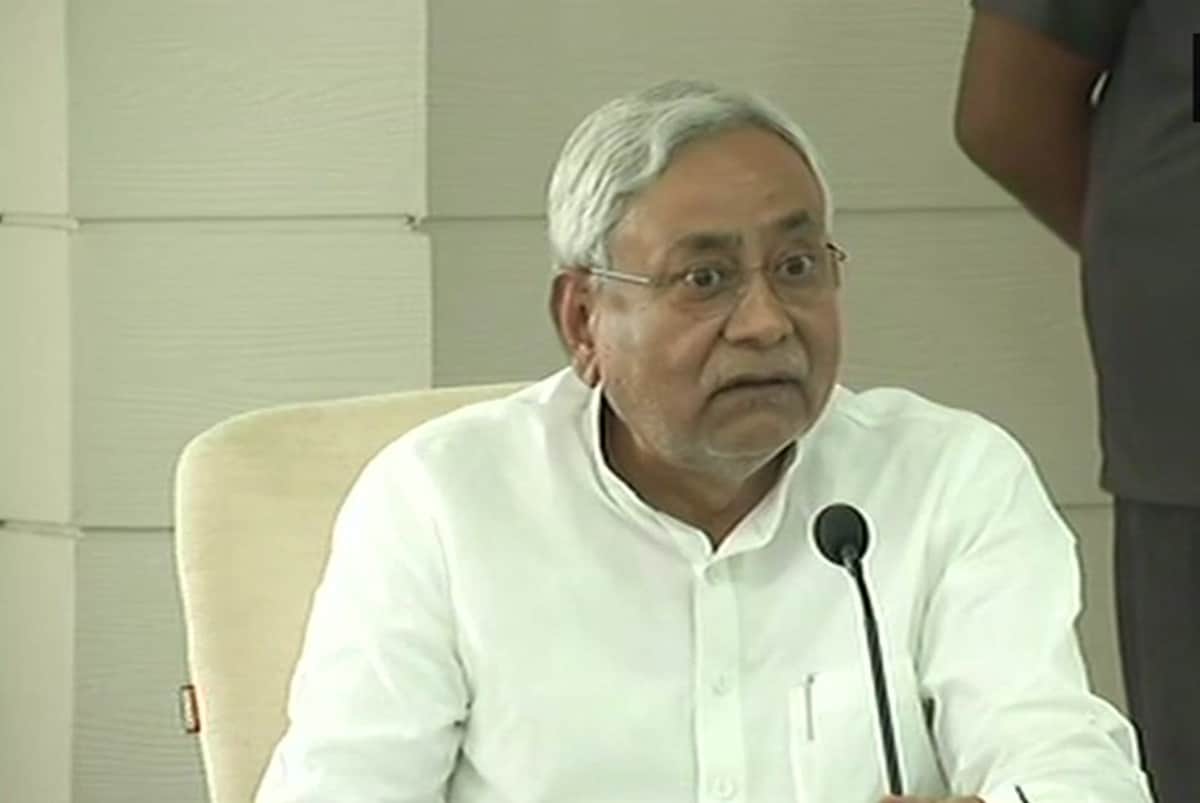 JD-U makes a U-turn on Article 370, now supports the move
