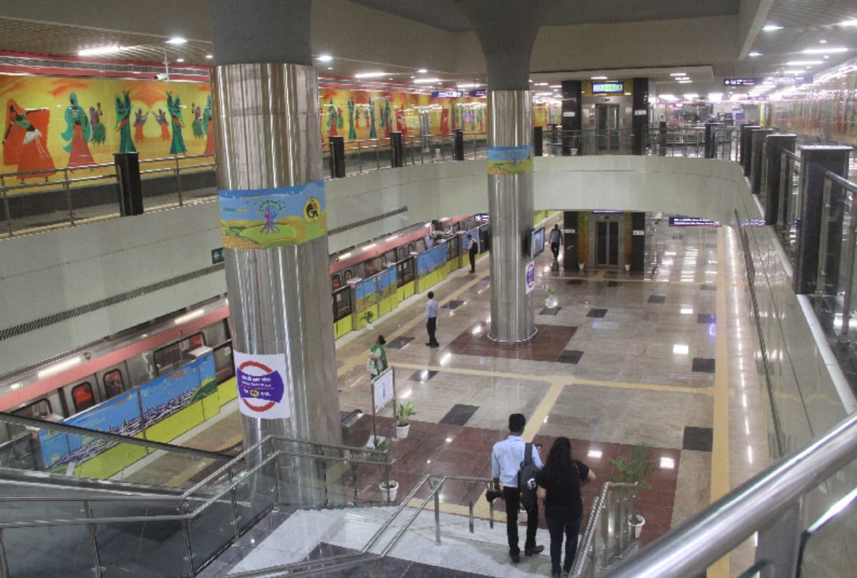 pink line metro lajpat nagar to mayur vihar pocket 1 section to start on 31 december all its feature