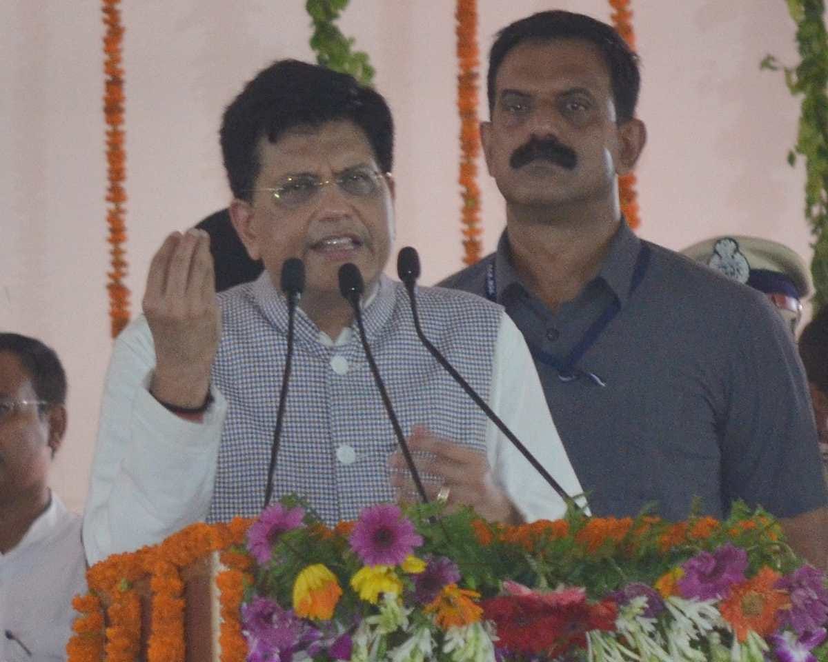 rail minister piyush goyal speech in lucknow