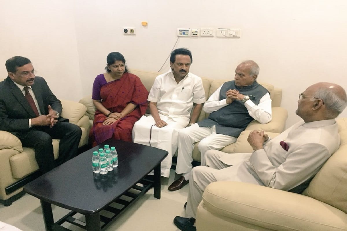 President Ramnath Kovind Meet The Ailing DMk Chief karunanidhi In Cauvery Hospital