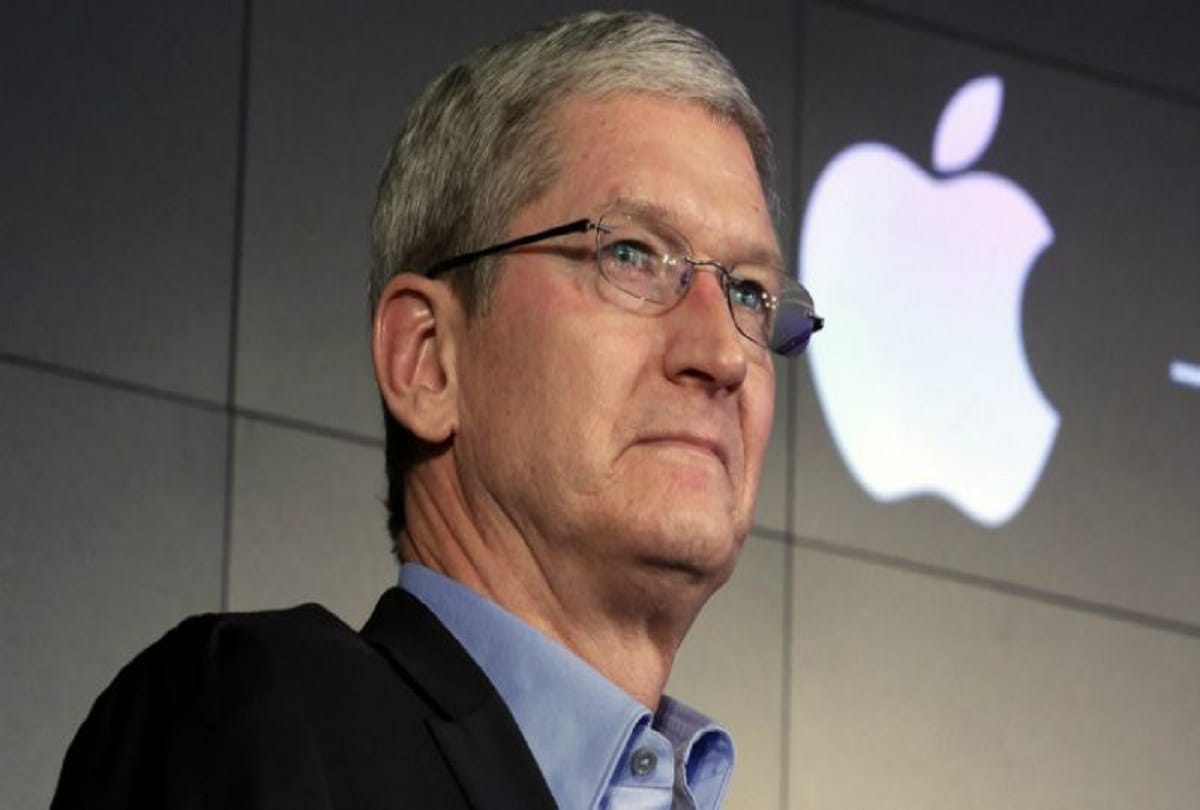 Tim Cook says New rules are needed to protect personal data