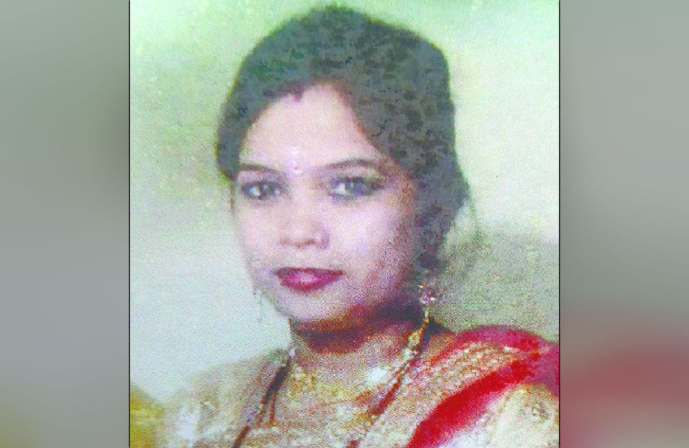 married woman murder for dowry in etah