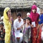 रकबर के बच्चों को 50 हजार की आर्थिक मदद