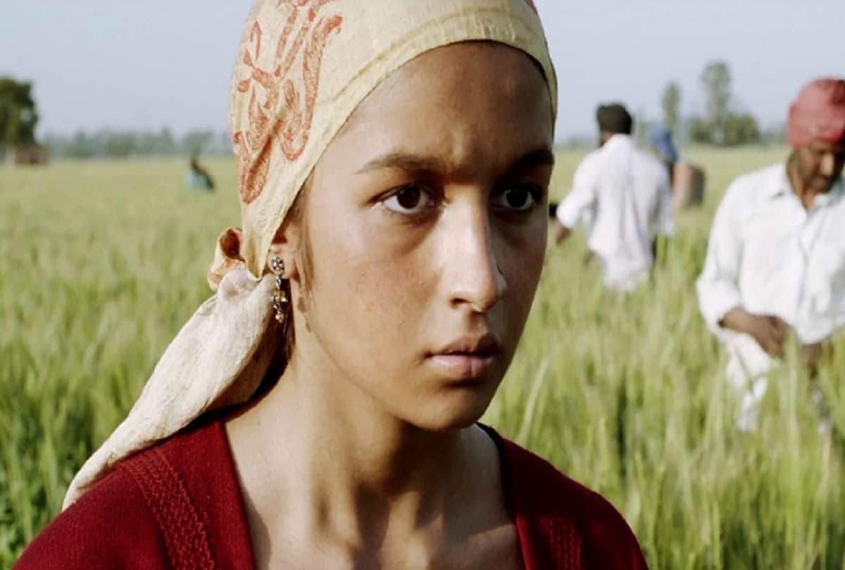 10 Bollywood Stars Who Went To Extremes For Their Movie Roles