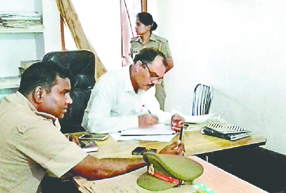 Report of counterfeiting on  child and women care officers