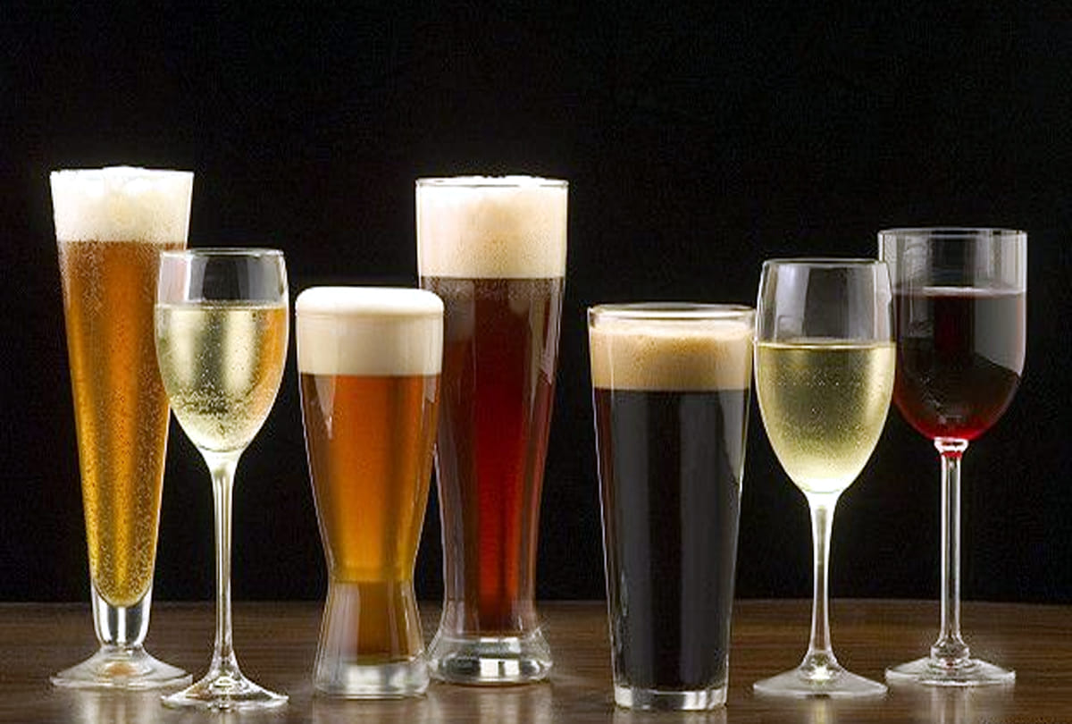 manchester hotel charge 50 lakhs for beer from peter lalor