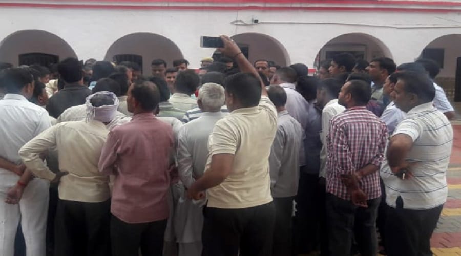 Dalit student has been humiliated at Saharanpur college, tension in the village