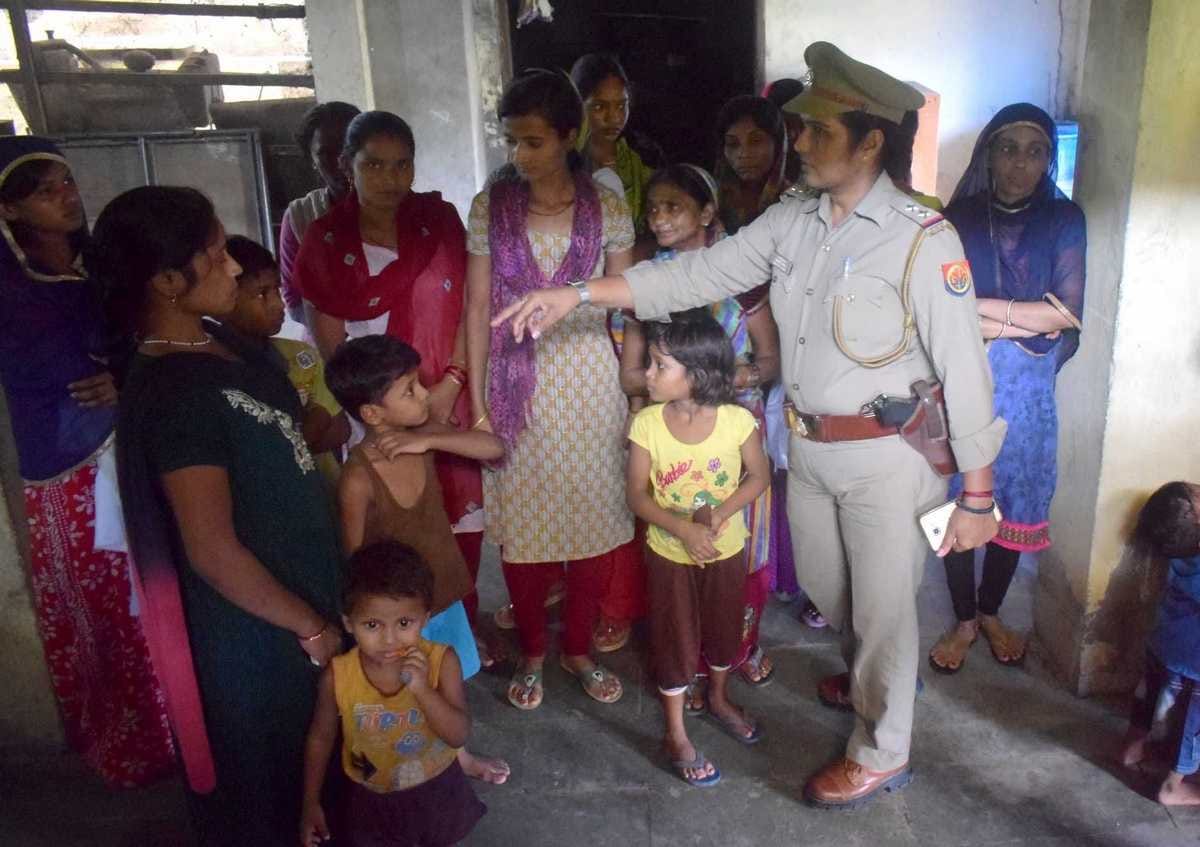 Illegal shelter home operated in jaunpur thirteen women found here