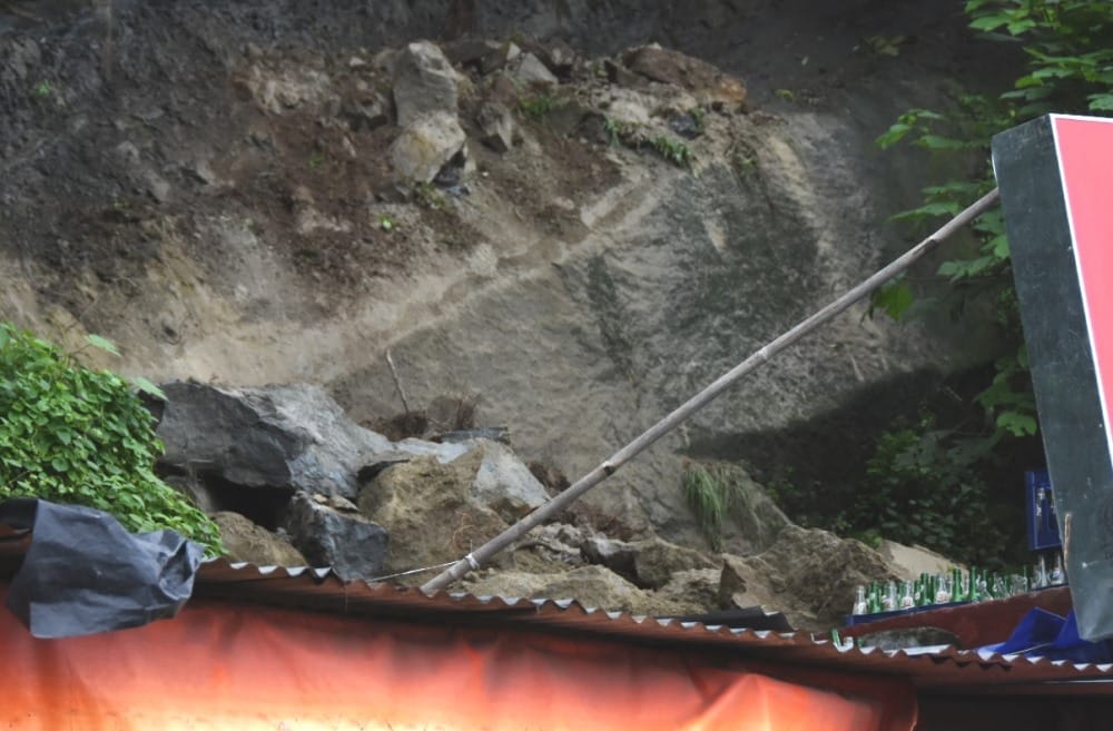 landslide in har ki pedhi haridwar