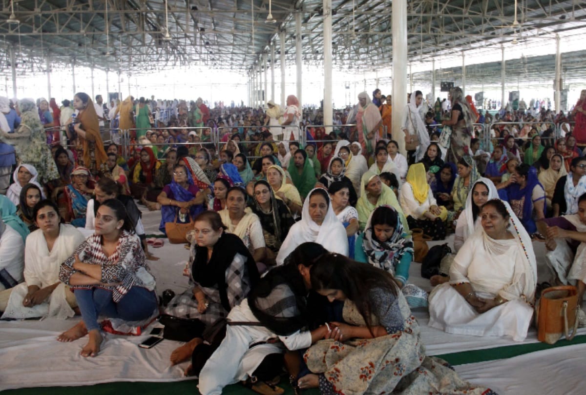 sant nirankari mission satguru mata savinder hardev devotees last glimpse