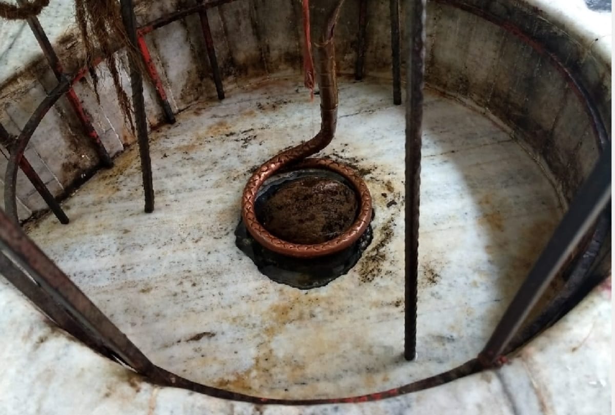 know about bradheswar shiv mandir