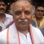 प्रवीण तोगड़िया 