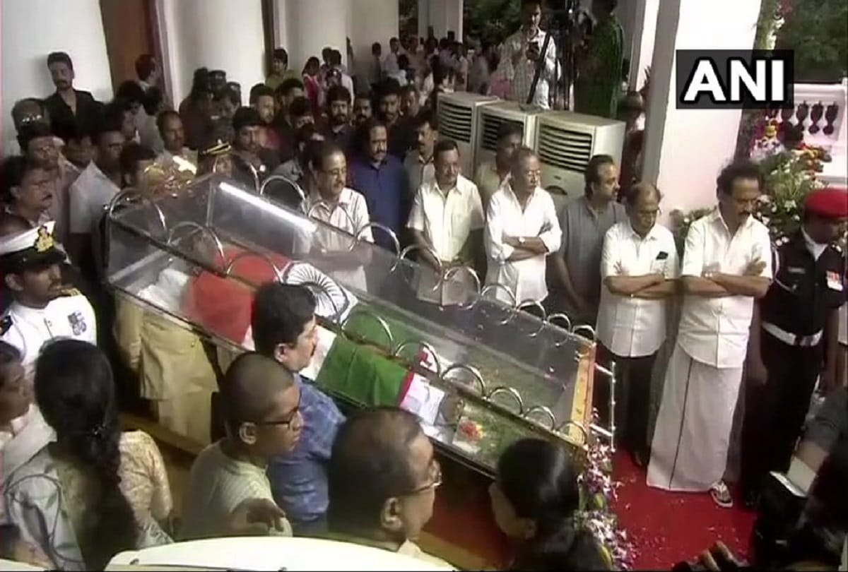 Will Karunanidhi's funeral be on Marina Beach or not? today 8 o'clock in the morning