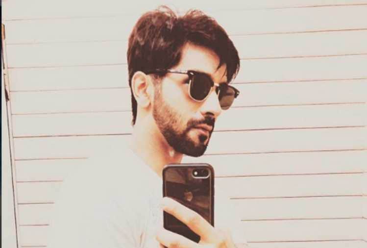 Amrish Puri Grandson Vardhan puri set to entry in bollywood