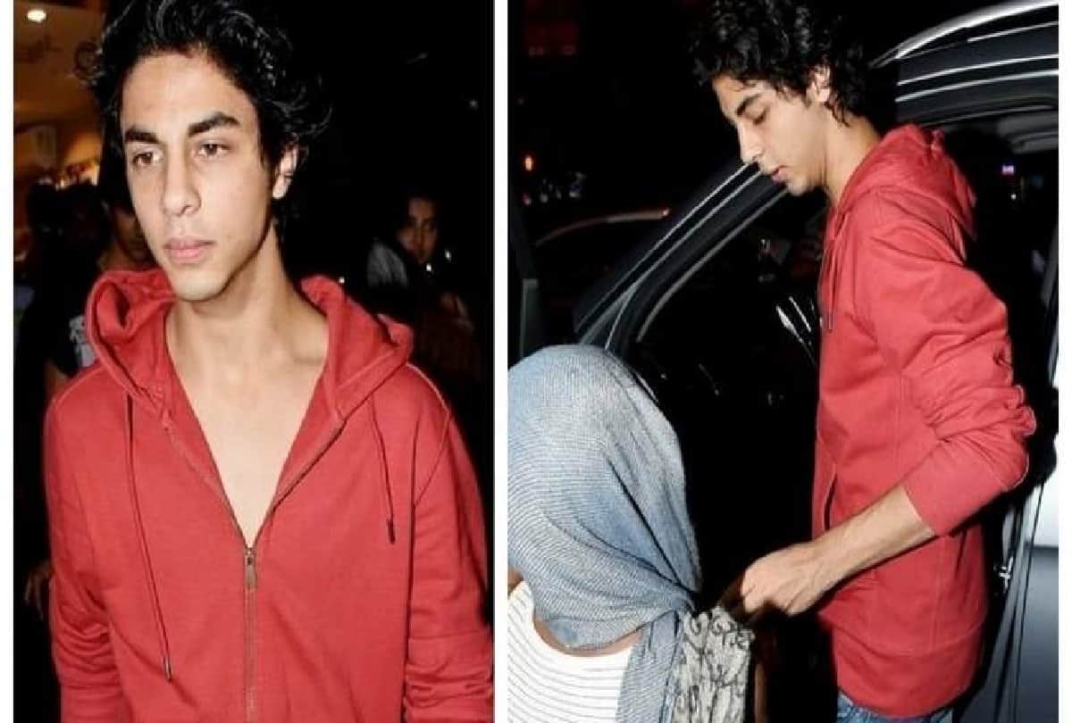 aryan khan give money to beggar