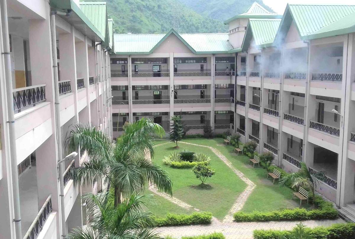 dengue in bilaspur degree college students and staff employees