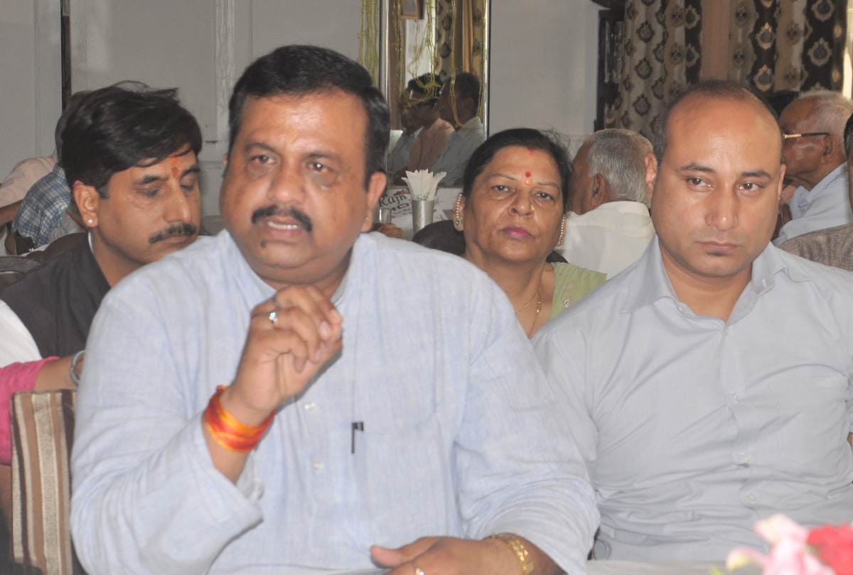 himachal govt forcing a girl to change the statement in rape case: Anurag