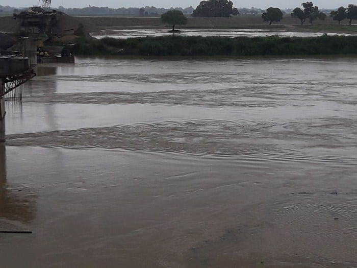 6villages surrounded by flood